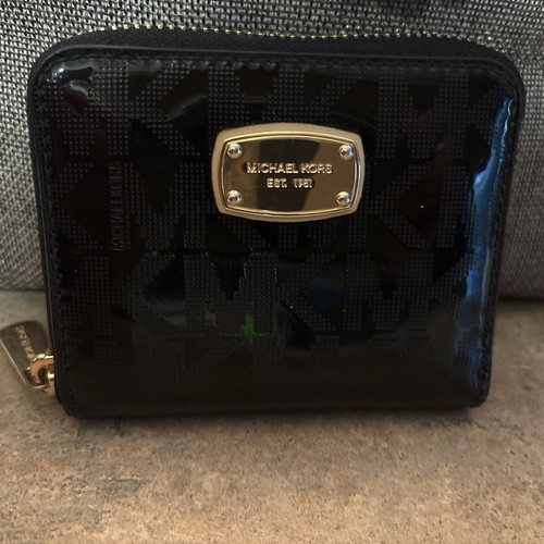 Used michael kors logo - michael,